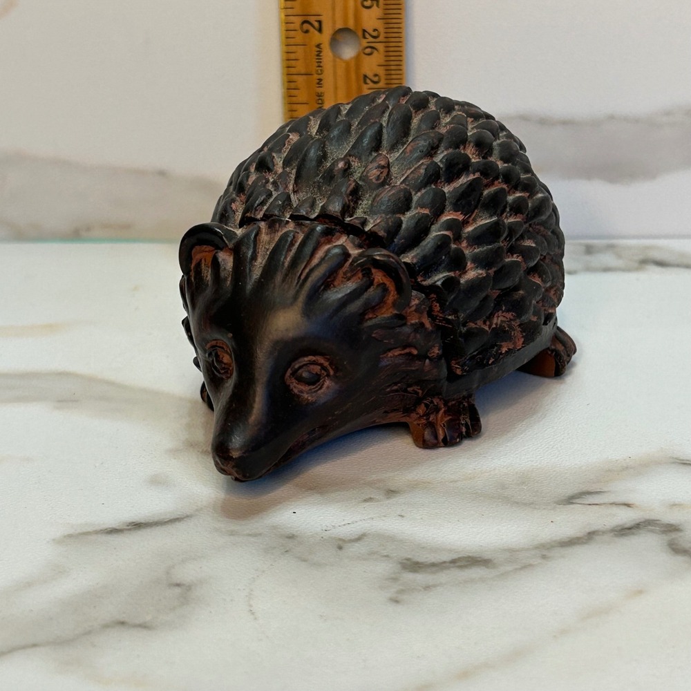 Vintage Style Hedgehog Trinket Box Faux Wood Resin Jewelry Stash Dish 4 Inch
